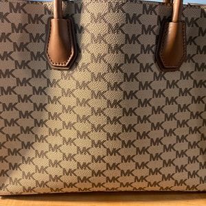 Michael Kors Mercer Tote